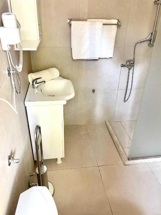 Algo 3* Tirana